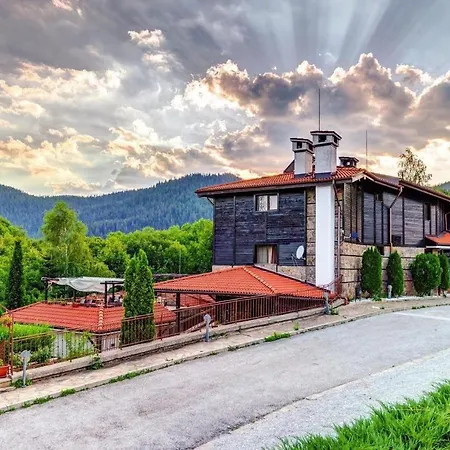 Hotel Smilen Smoljan