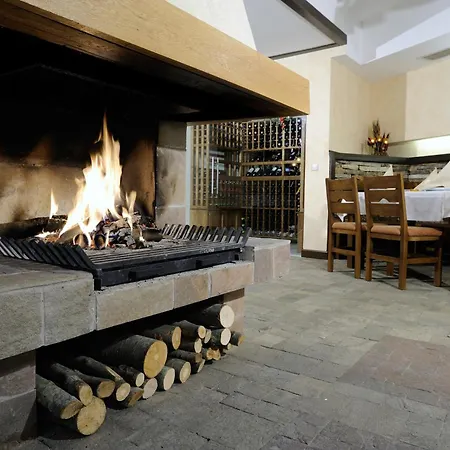 Hotel Smilen Smolyan